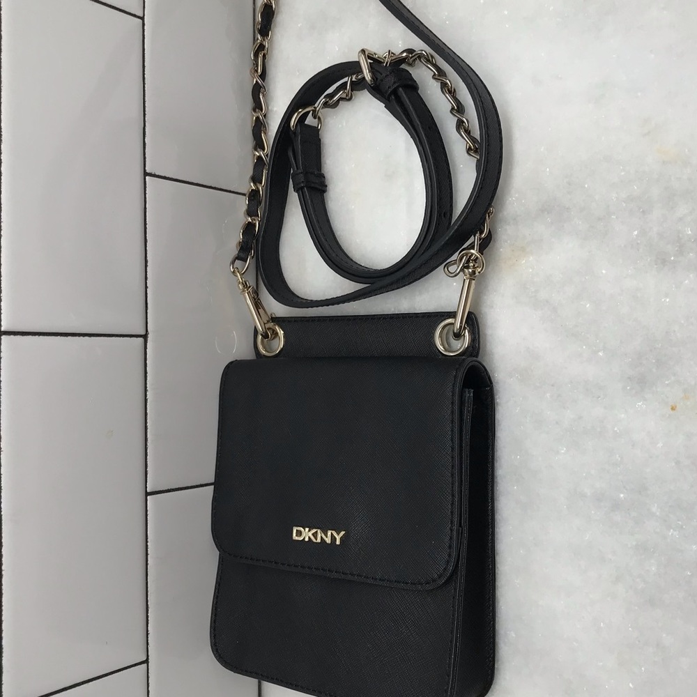 DKNY  SMALL CROSSBODY PURSEBlack Compact W/Gold Metal Trim